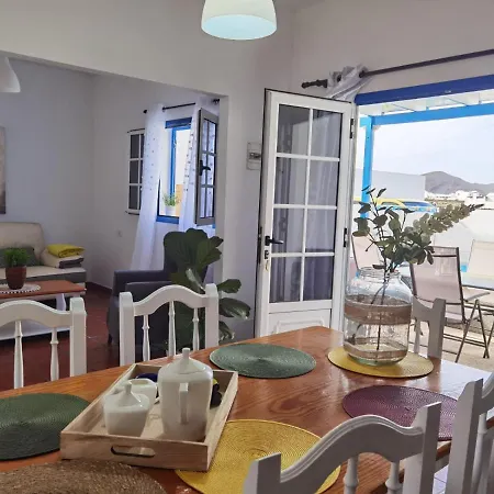 Apartamentoscasajulia Дом отдыха