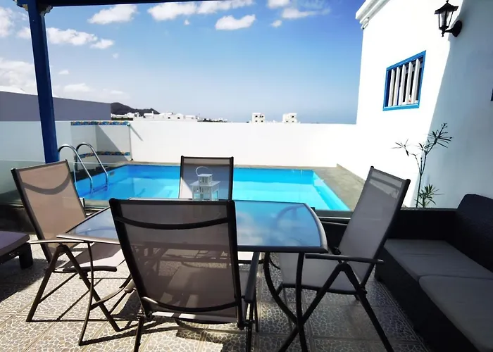 Apartamentoscasajulia Casa de Férias *